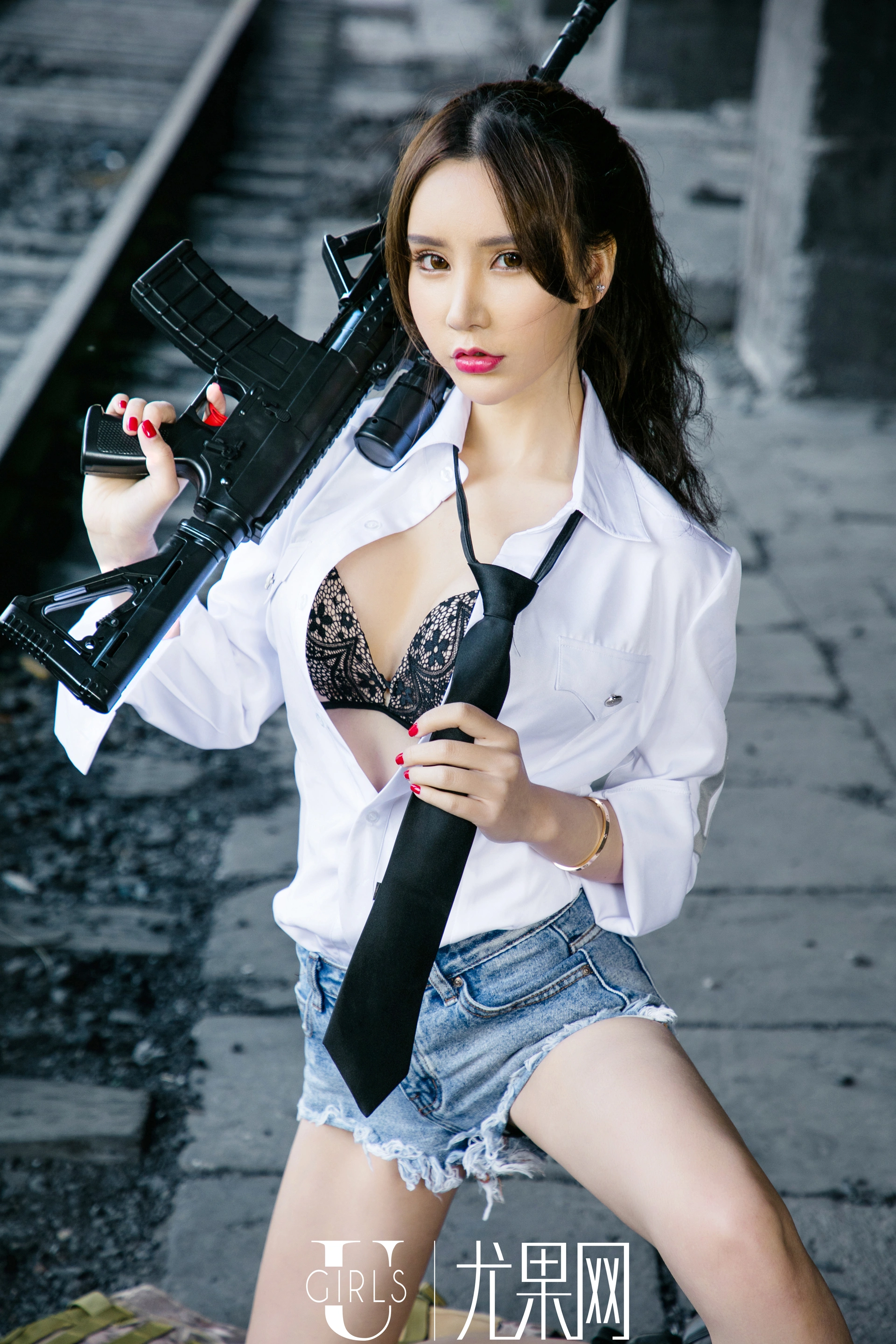 Ugirls尤果网 - 2018.06.08 U.374 周于希 2