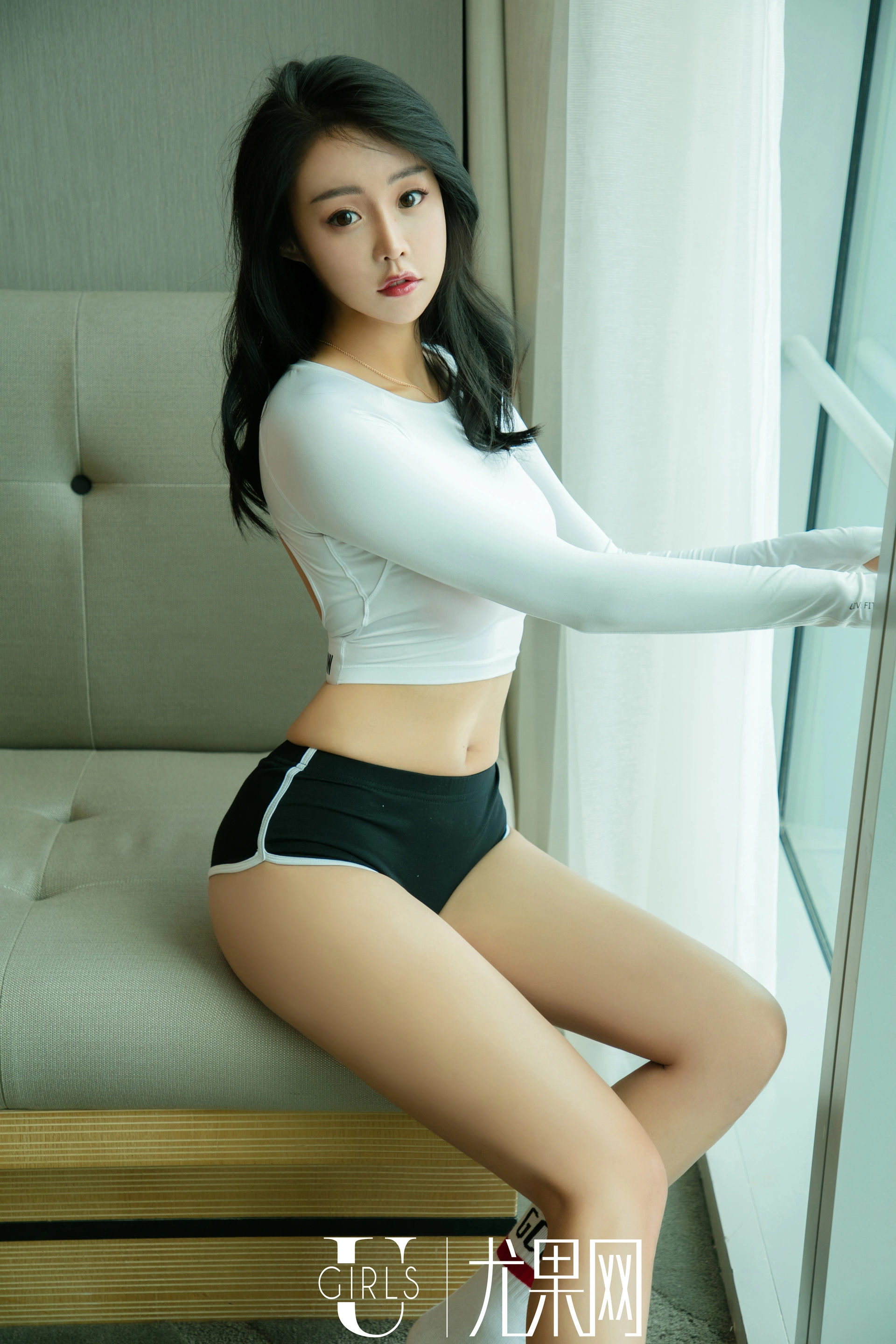 Ugirls尤果网 - 2018.07.25 U.385 张馨彤 2
